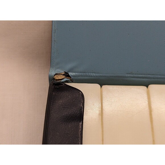 Vintage Travel size Dominoes - Picture 8 of 9